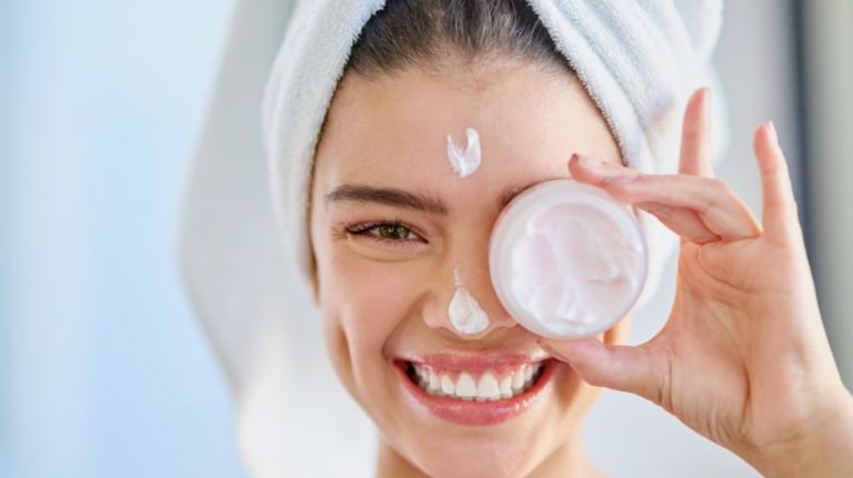 موضوع عن البشرة